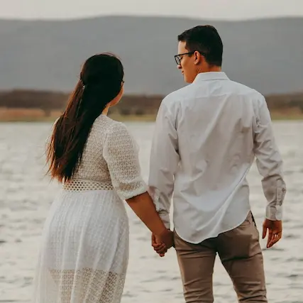 How Self-Perception Influences Men’s Behavior in Relationships